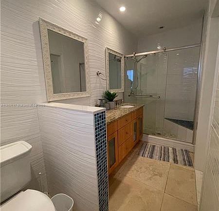 5th image of 2031 NE 180th St #2031