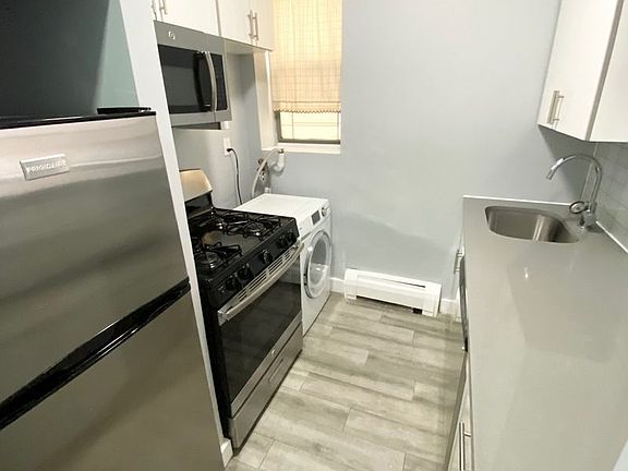 3rd image of 222 W 140th St APT 2B