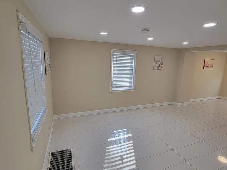 333 Brinton Ave — Photo 4
