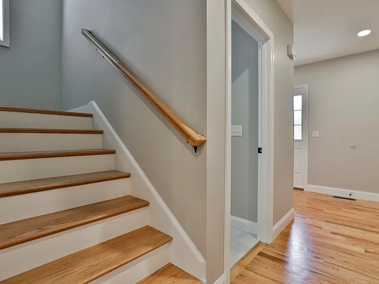7 Horizon Dr #B — Photo 11