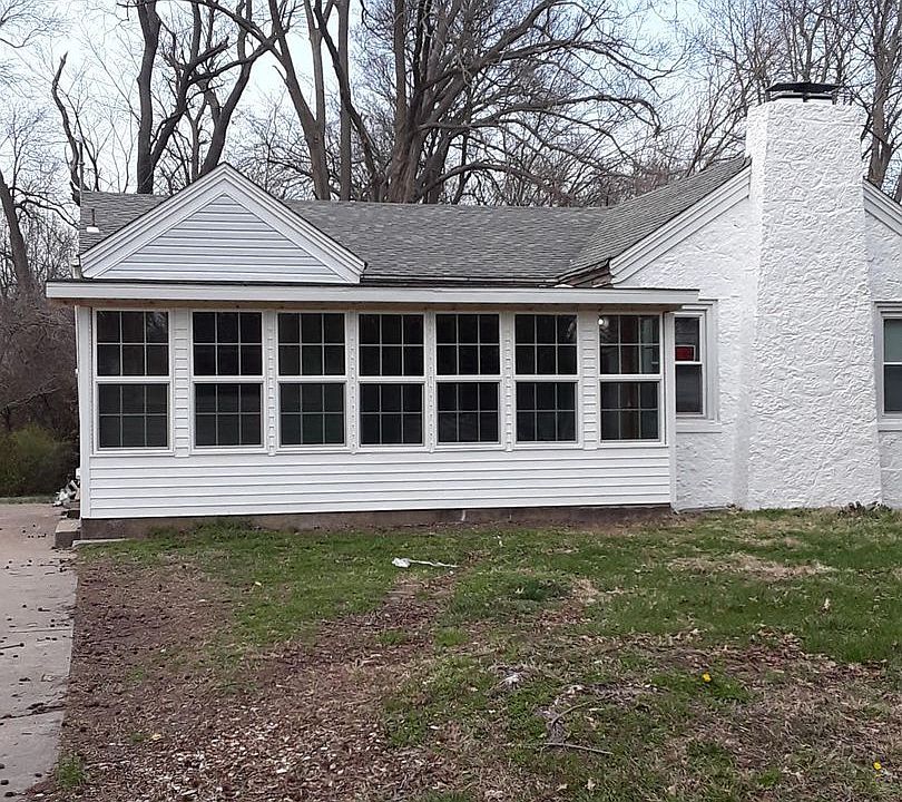 1st image of 1737 E Elm St