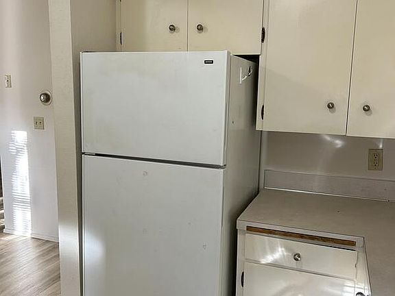 3rd image of 103 La Villa Dr