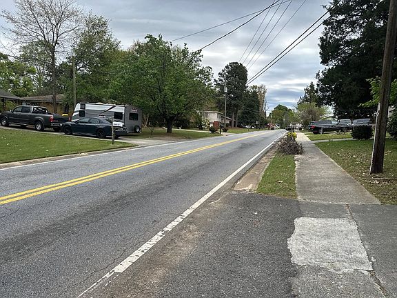 5th image of 414 Kimberly Rd
