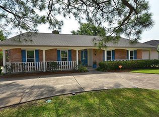 11027 Hillcroft St, Houston, TX 77096