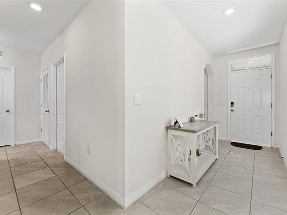 5th image of 1874 Wild Rye Way