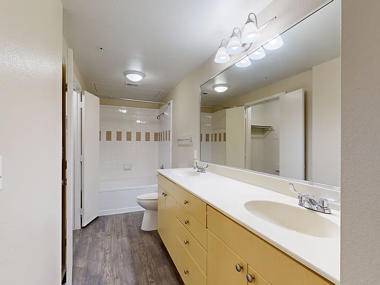 Legacy Village Apartment Homes — Photo 173