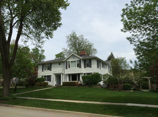 235 N Vine St, Hinsdale, IL 60521