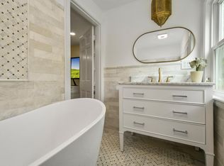 8 Spruce Park, Wellesley, MA 02481