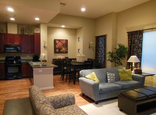 4512 Center St, Houston, TX 77007