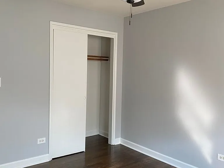 7858 S Natoma Ave — Photo 4