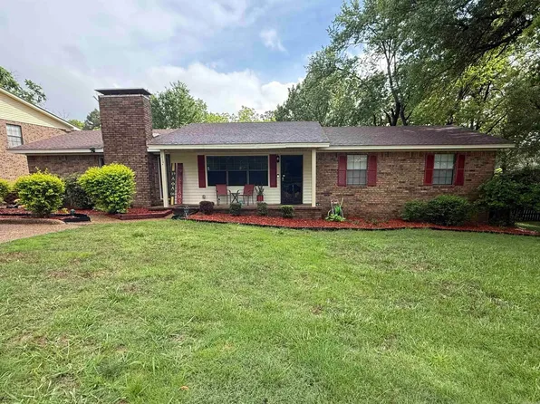 494 Calvert Rd, Forrest City, AR 72335