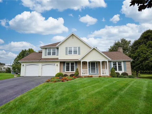 4 Wheat Hl, Rochester, NY 14624