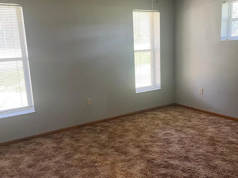 37028 Lake Yale Pl — Photo 5
