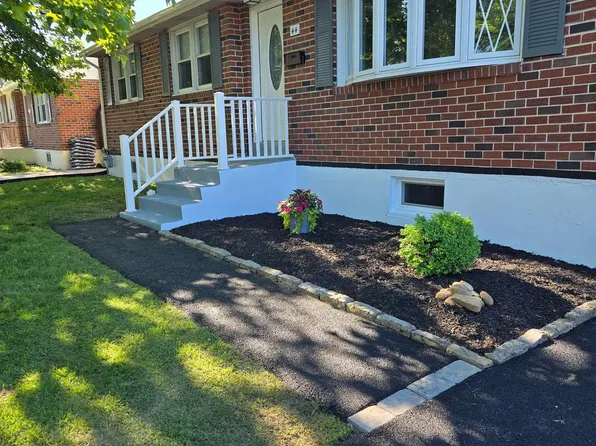 44 Monticello Blvd, New Castle, DE 19720