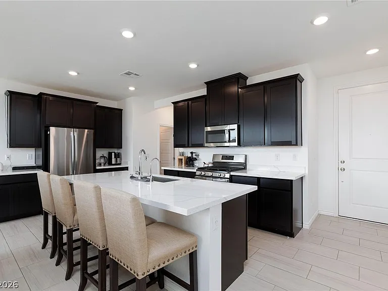 7792 Vino Vranec Ct — Photo 4