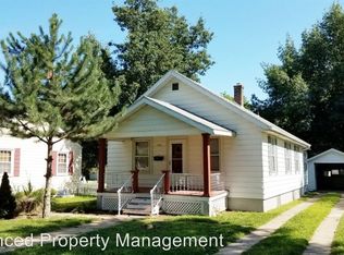 1621 Houston St, Manhattan, KS 66502