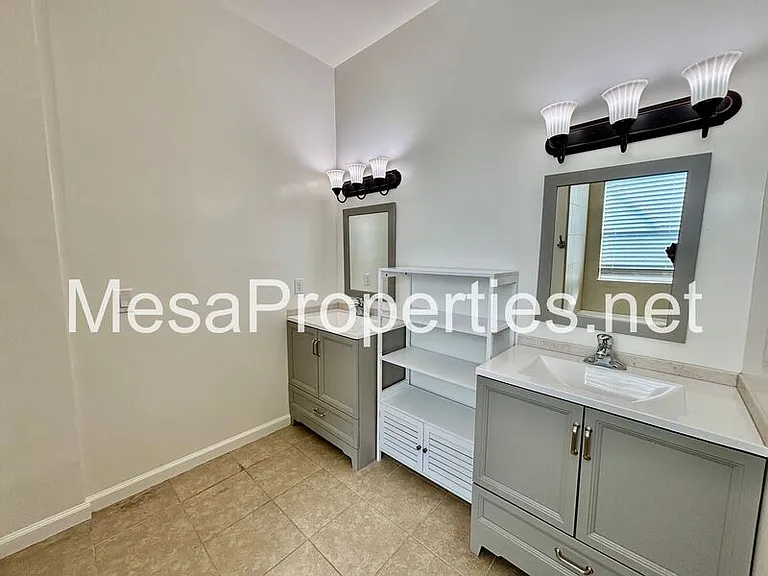 6087 Elsinore Rd — Photo 18