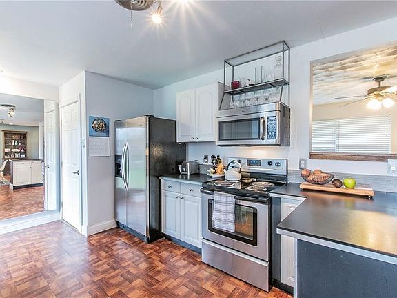 5th image of 13666 Littlecrest Dr