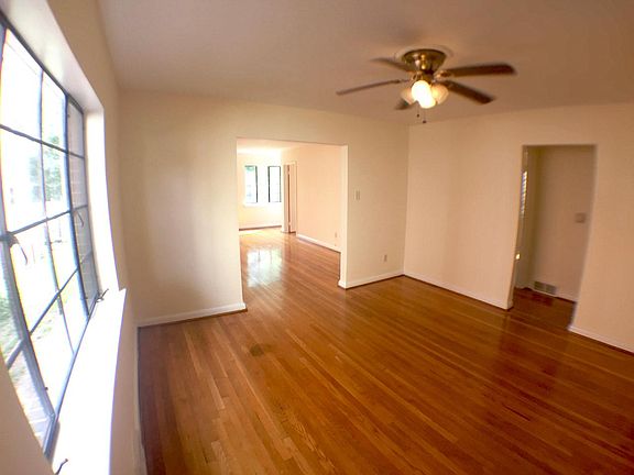 3rd image of 3212 Park Ave #A