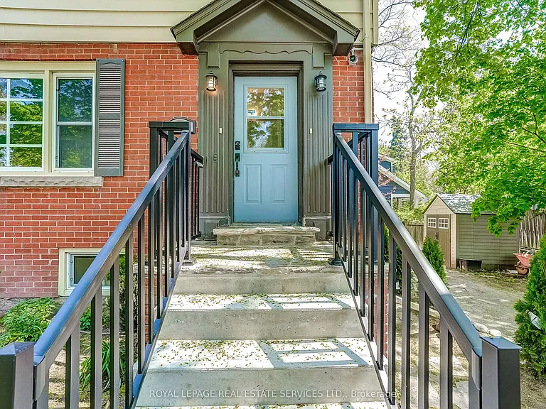 302 Maple Ave #MAIN FLOOR — Photo 5