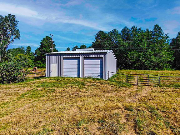 5th image of 3584 County Road 195d