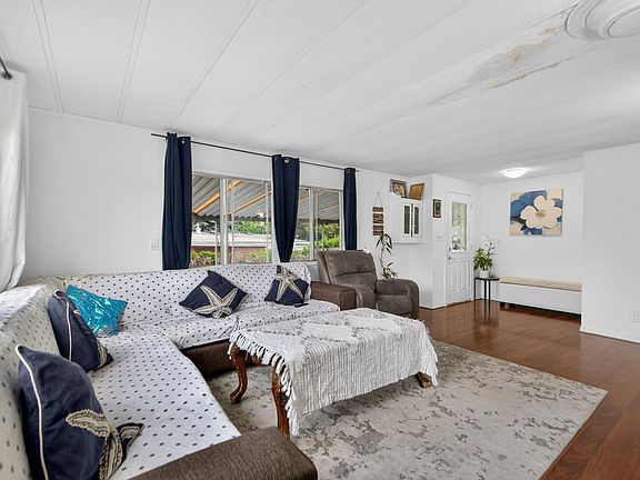 3rd image of 31522 Monarch Ct #1