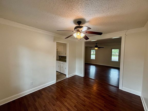 5th image of 1603 Woodland Dr
