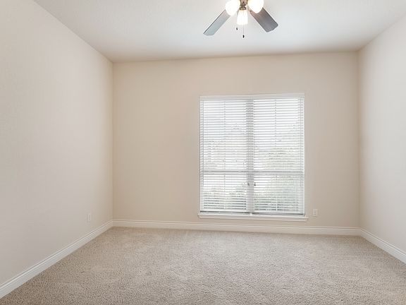 3rd image of 2123 Mill Vly