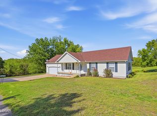 217 N Parkmor Dr, Joplin, MO 64801