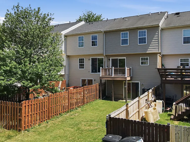 808 Marquette Dr — Photo 30