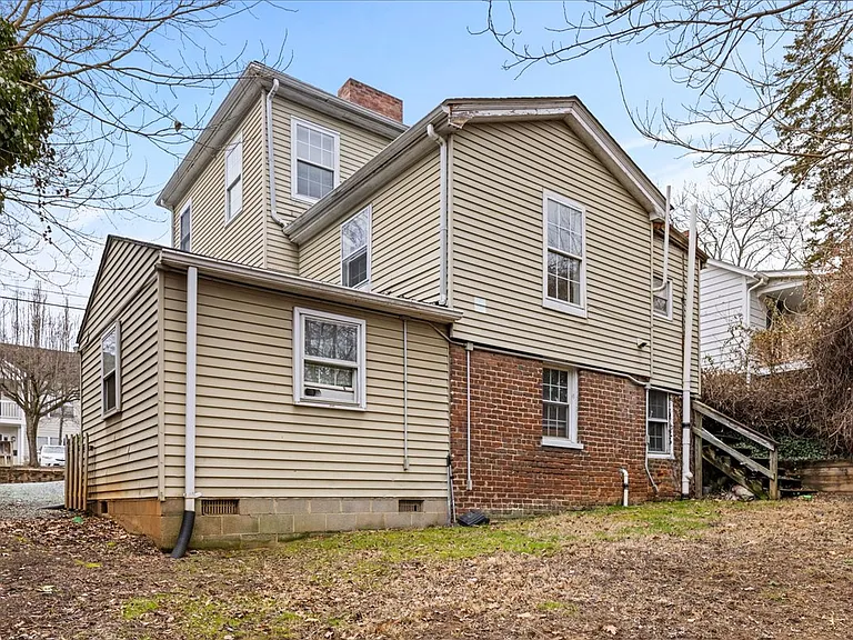 761 King St #A — Photo 11