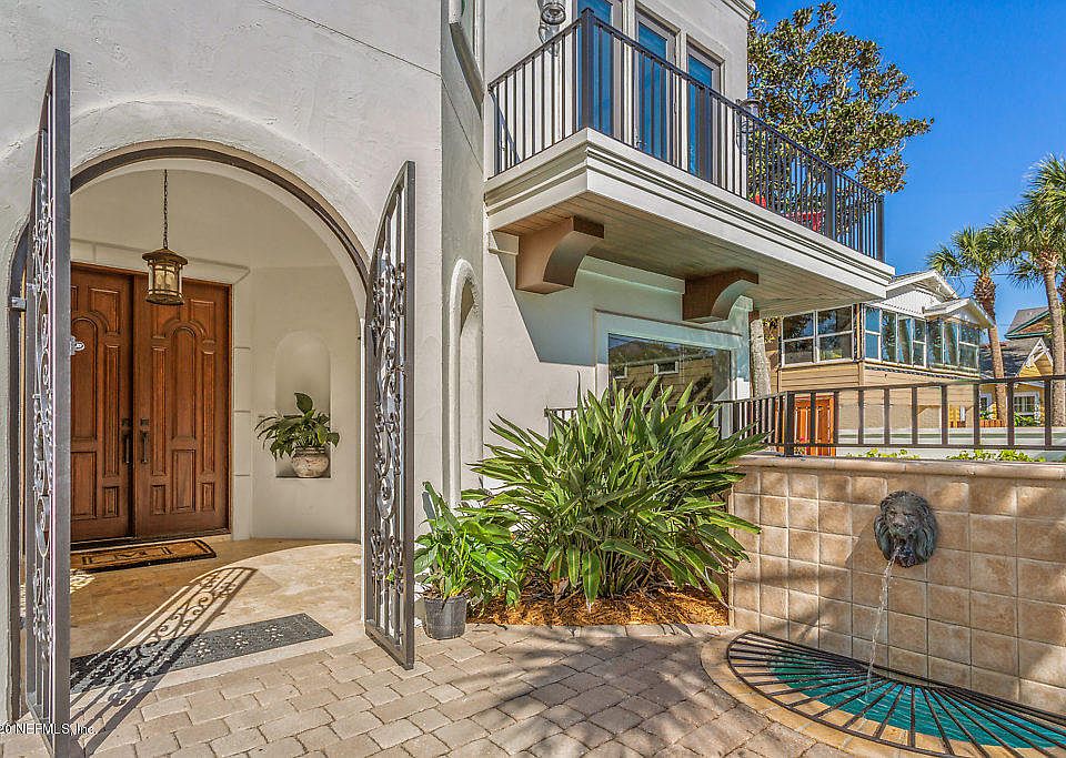 1st image of 1238 Beach Ave