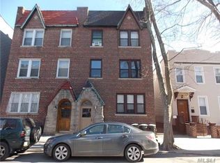 7316 71st St #2, Glendale, NY 11385