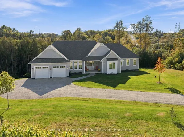 2223 Concession St E #7, Clarington, ON L1C 5Z7
