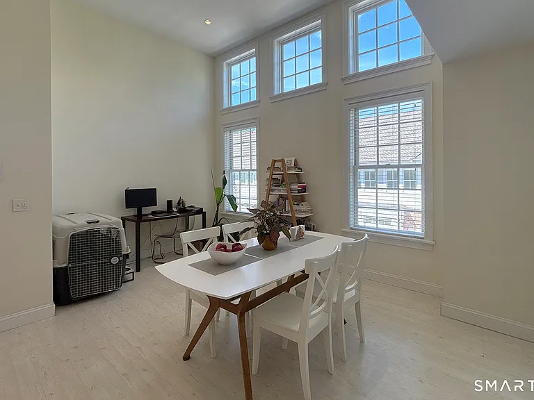 1015 Boston Post Rd #202 — Photo 7