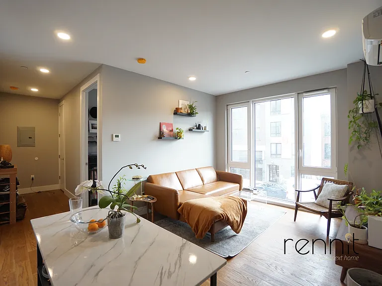 853 Lexington Ave #2A — Photo 12