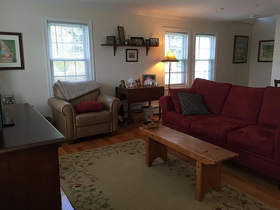 Crown molding