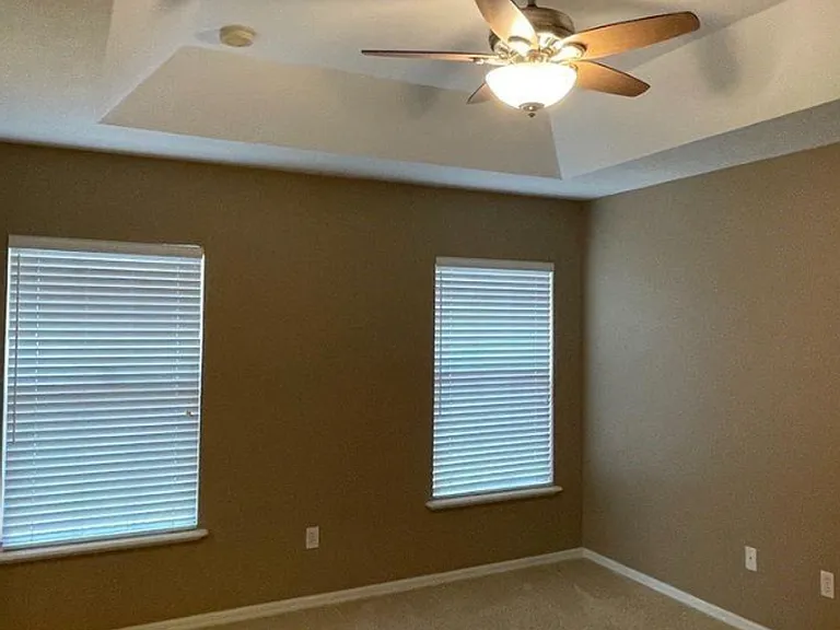 7491 SW 86th Way — Photo 5
