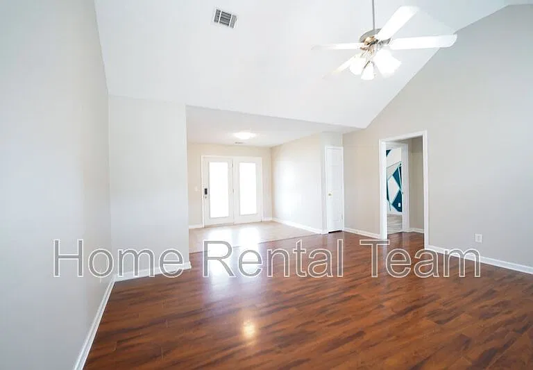 134 Mustang Dr — Photo 27