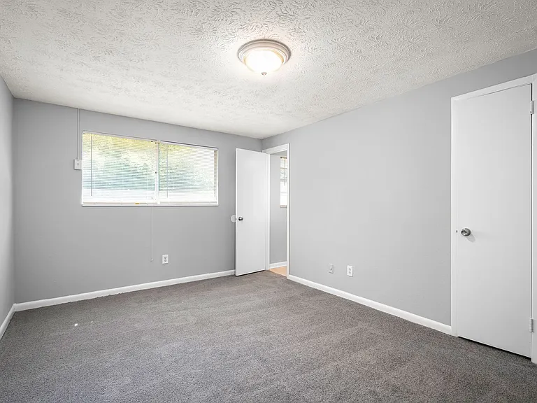 5153 Seaboard Ave — Photo 29