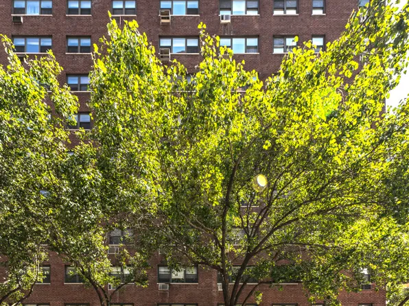 181 East 73rd Street image 10 of 10