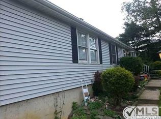 296 Whitesville Rd, Lakewood, NJ 08701