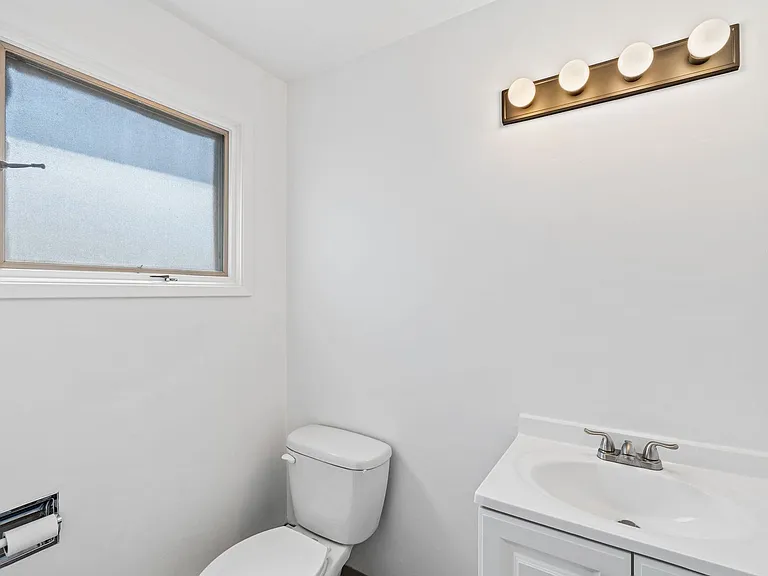 5504 N Post St — Photo 25