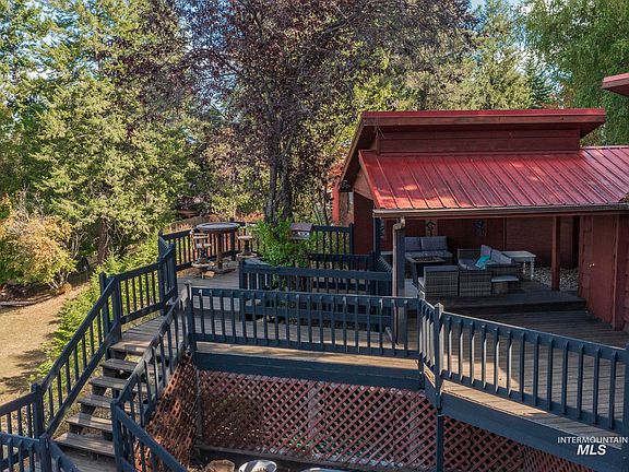 5th image of 267 Black Tail Ln