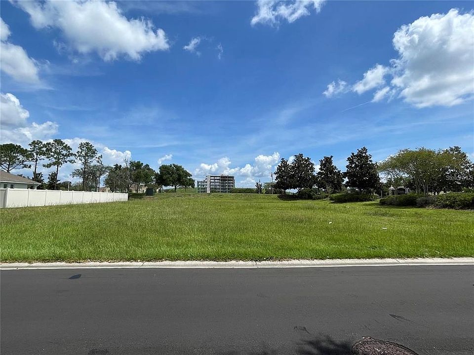 1st image of 3320 Buckingham Way #1