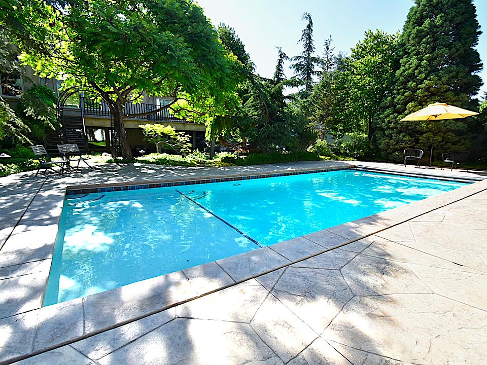 1st image of 11137 S Sir Barton Ln