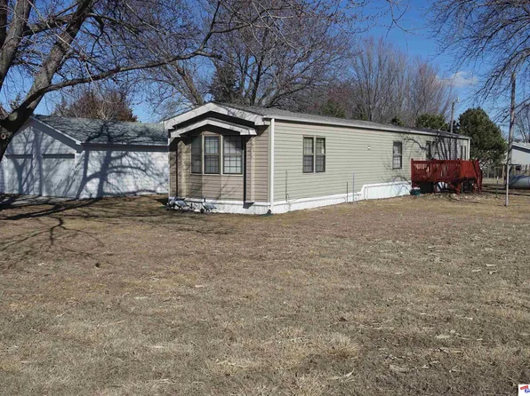 123 Westgate Dr, Ames, NE 68621