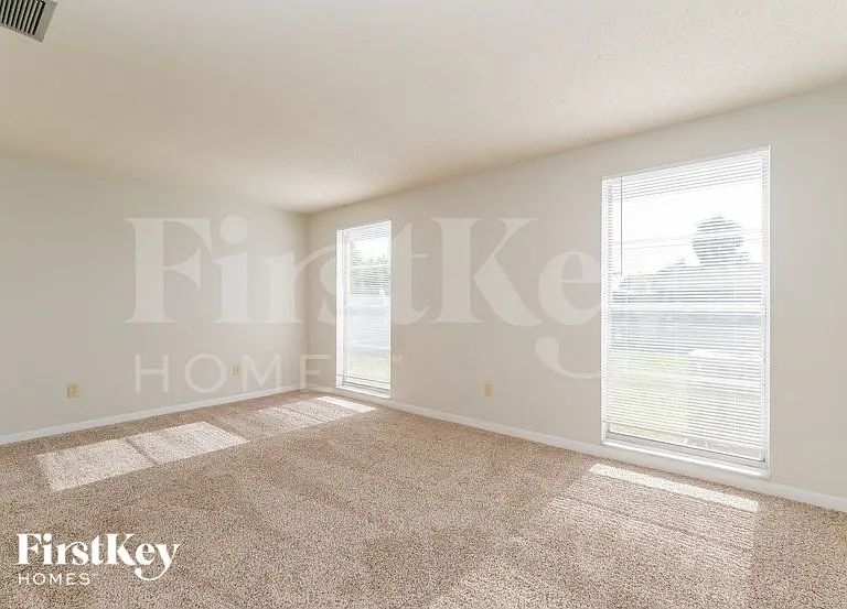 1007 Coldstream Ct — Photo 7