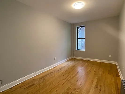 Rented by Tourma Realty LLC | media 16