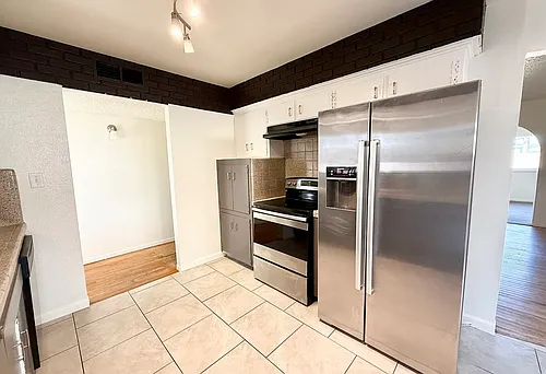 425 W Pico Ave Photo 1